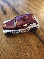 Hot Wheels Cockney Cab II 2005 Mattel 2014 Burgundy