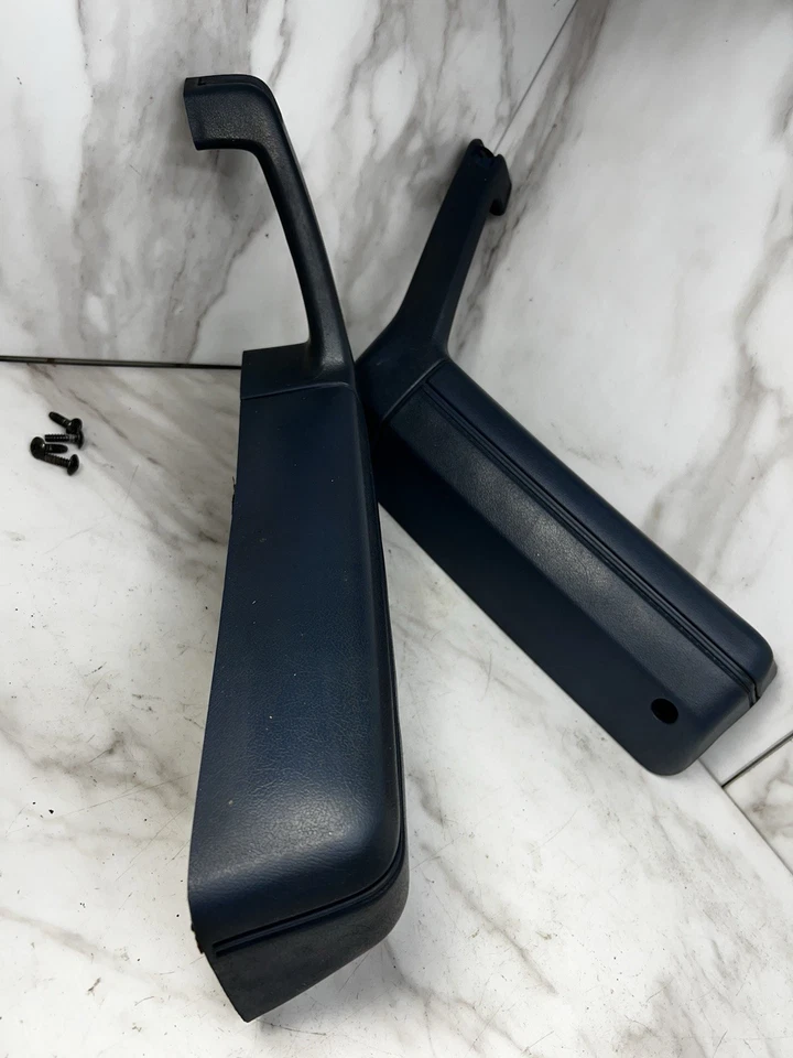 1986 Nissan 720 Pickup Left And Right Side Door Pull Armrest Blue OEM - Image 2 of 4