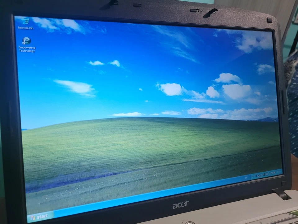 CHEAP Acer Aspire 5315 15.4" Windows XP Laptop Intel Pentium 1.5 GB RAM 80GB HDD - Image 3 of 4