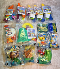 The RUGRATS Burger King Kids Club-Rugrats in Paris-Gone wild-more Lot-14 New