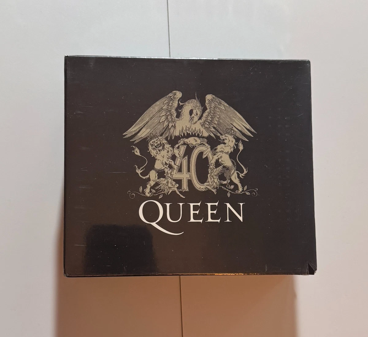 Queen 40 Box for sale - eBay