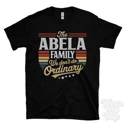 THE ABELA FAMILY WE DON'T DO NORMAL T-SHIRT Nachname Wappen Clan Name Papa Geschenk