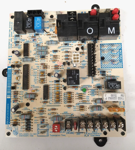 Carrier Furnace Control Board HK42FZ020 CEPL130591-41 – Used, Tested Working