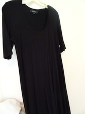 KAREN KANE  KNIT LITTLE BLACK  DRESS=SZ Large--Cap SLEEVE-Scoop Neck.