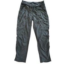Lululemon Dance Studio Cropped pants- GUC