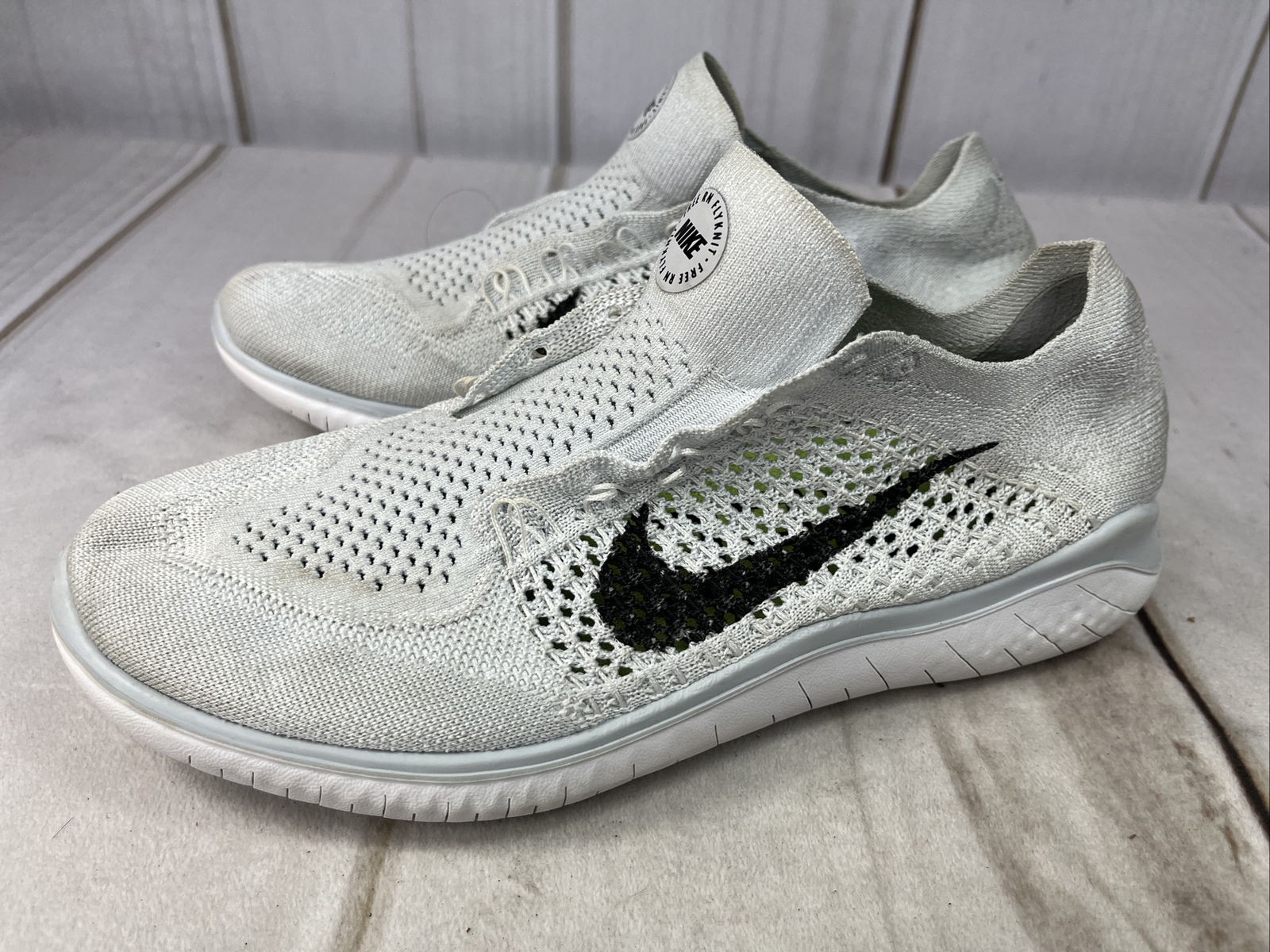 Size 8.5 - Nike Free Rn Flyknit 2018 