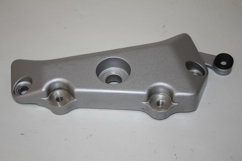 Piastra Di Bloccaggio Per Pignone Motore Da 20 Mm, Per ATV, Go-kart E Moto Da 50 A 150cc. Fissa Il Pignone E Mantiene La Tensione Della Catena. Facile Da Montare!
