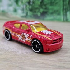 Hot Wheels Dodge Charger Srt8 Diecast Scale Model 164 49 Ex. Condition