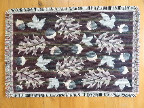 10 Pine Cones Oak Leaves Fall Autumn Placemats 19" X 13" Fringe Thick NICE !!!! - Picture 8 of 9