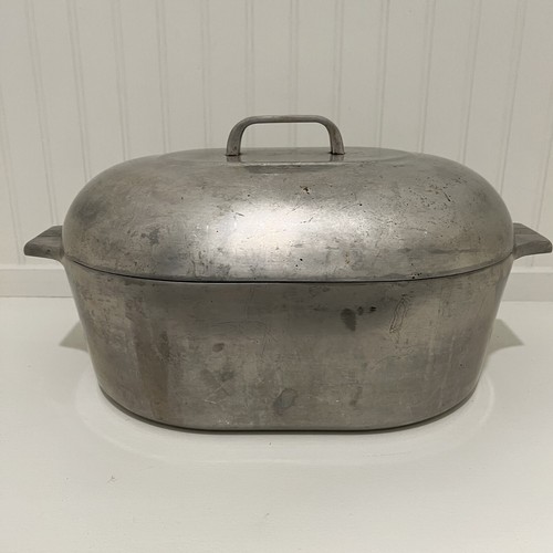 Vintage Wagner Ware Magnalite 4267P 13qt Turkey Roaster Dutch Oven w