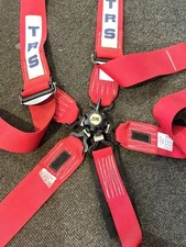 TRS 5 POINT RACING SEAT BELT HARNESS (USED )