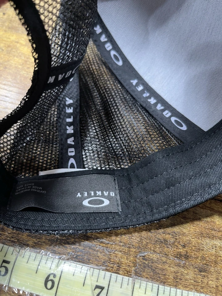 Oakley Men's Chalten Hat Cap Snapback Mesh Trucker Blue Indigo OSFA Golf - Image 3 of 4