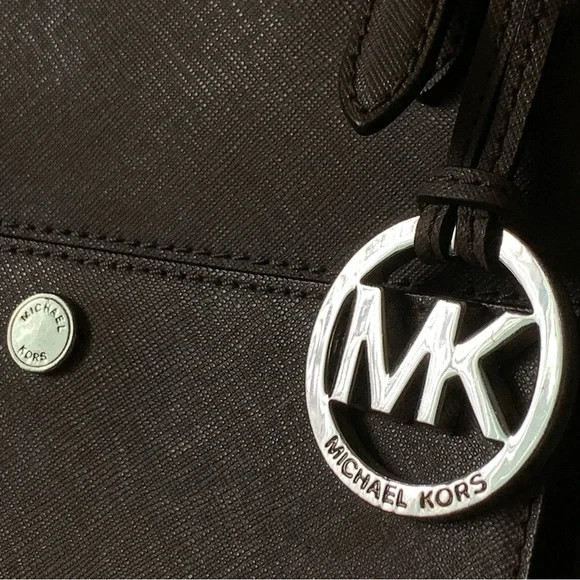 Michael Kors Jet Set Medium Purse Tote thumbnail 4