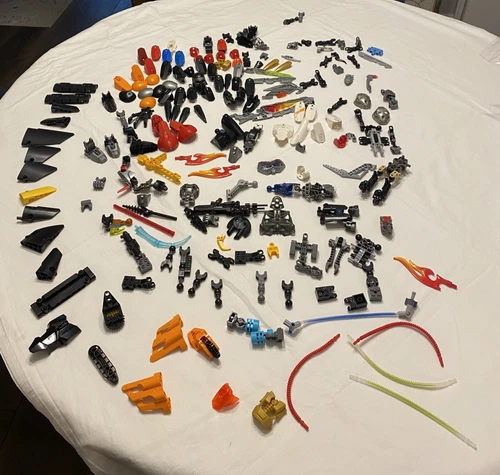 Huge Lego Lot: Bionicle, Hero Factory, Chima, Star Wars Large figures, Tecnic