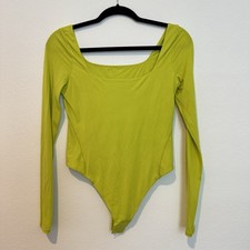 Lululemon Wundermost Ultra-Soft Nulu Square Neck Long Sleeve Body Suit Size M