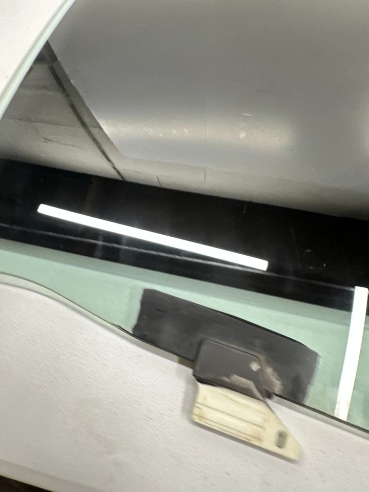 Cadillac DTS 2006-2011 puerta trasera ventana vidrio lado del pasajero derecho derecho OEM Foto 4 de 4