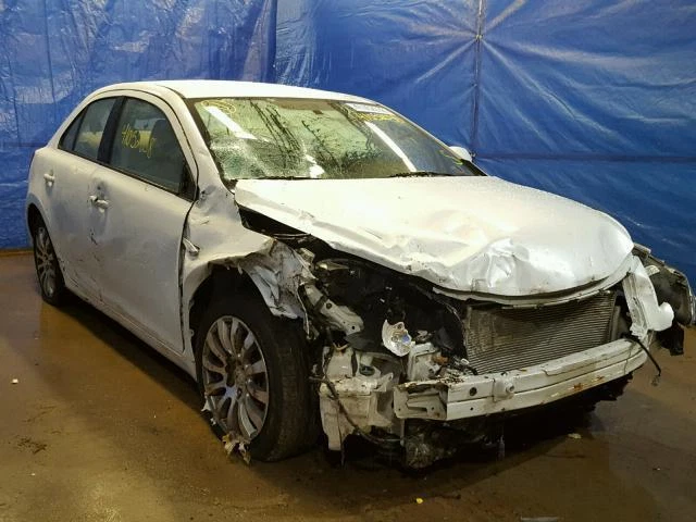 Conjunto de filtro de aire usado se adapta a: Suzuki Kizashi 2010 2,4 grado A Foto 3 de 4