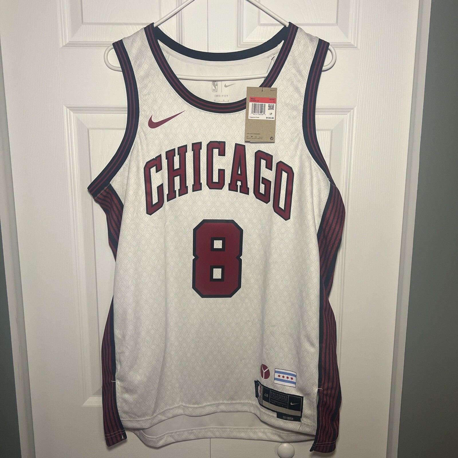 Zach Lavine #8 Chicago Bulls City L Edition NBA Jersey Men’s Size Large