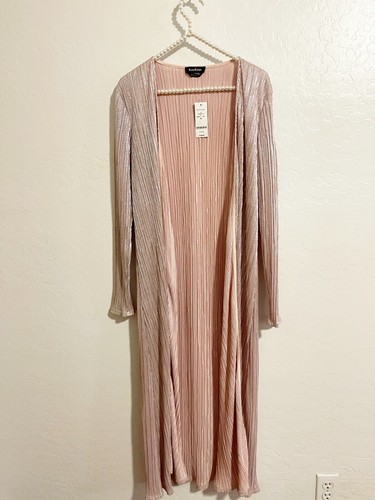 bebe microeat duster metallic pink Size M NWT - 第 1/4 張圖片