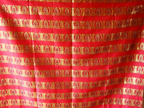 Ucraniano Soviético URSS Textil Tapiz Dubelin Abrigo Armas Emblema Oro Bordado - Imagen 9 de 13