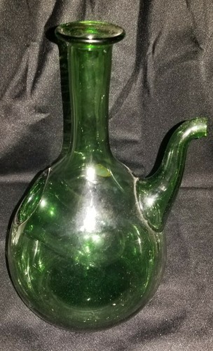 Vtg 10" Green Italian Glass Wine Chiller Decanter Ice Chamber Delta Zeta Emblem - 第 1/11 張圖片