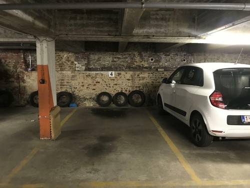 LIEGE - OUTREMEUSE - parking intérieur securisé - Photo 3/5