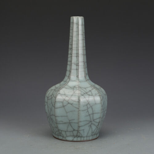 8.8"Old Chinese antique Song dynasty offcial kiln Green glaze Clean water bottle - Picture 7 of 8