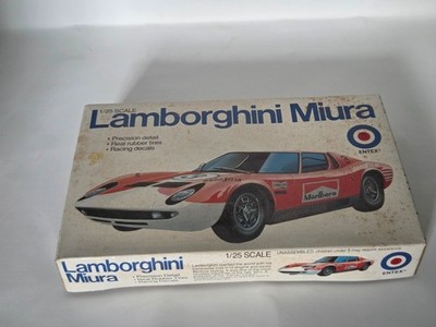 Entex Lamborghini Miura 1:25 Scale Model Kit with Box and Racing Components