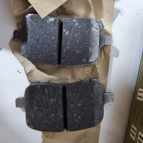 DG905 Duralast Gold Brake Pads 1 Set New In Box - Picture 8 of 10