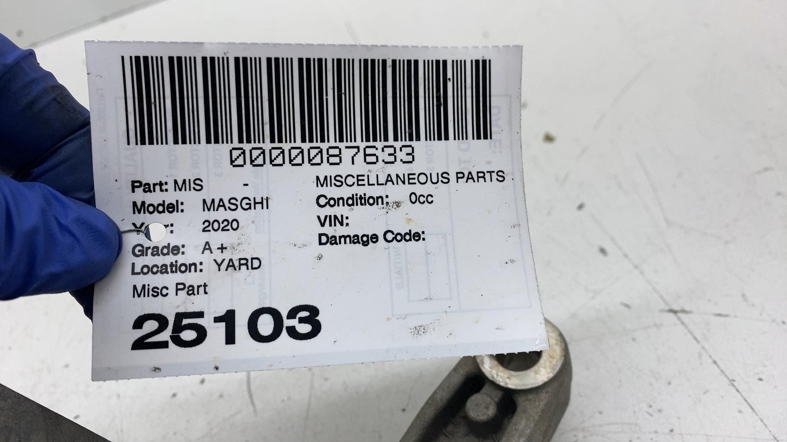 ⭕ 2014-2020 Maserati Ghibli Right Transmission Mount Support Bracket 0670038976