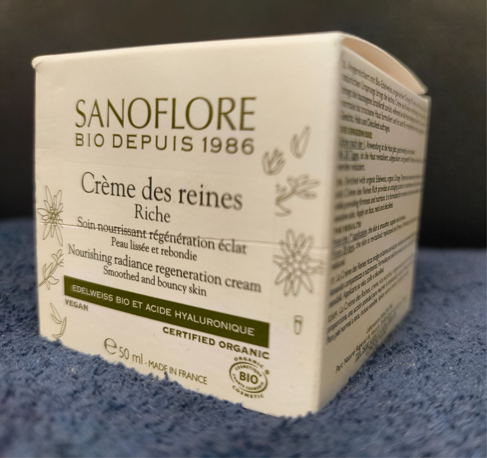 Crème des Reines Riche Sanoflore soin régénérant fermeté à la gelée royale