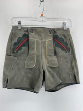 Vintage Lederhosen Shorts w/ oak Leaf