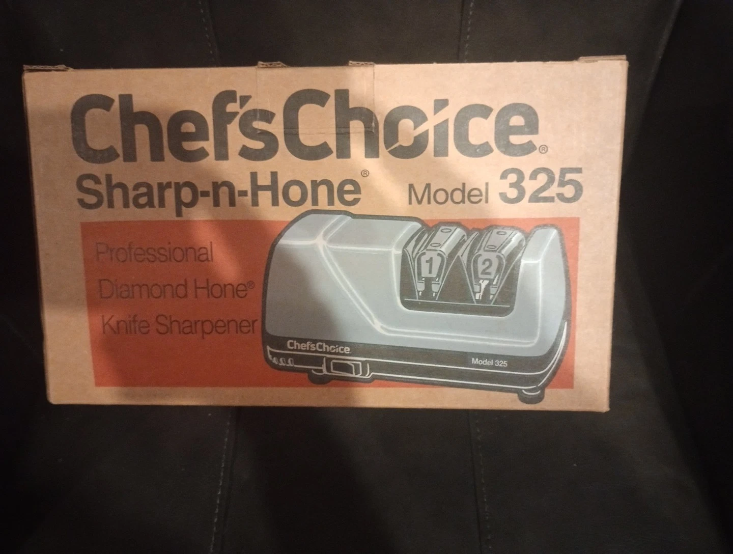 Chefs Choice Sharp N Hone Model 325 Professional Diamond Hone Knife Sharpener
