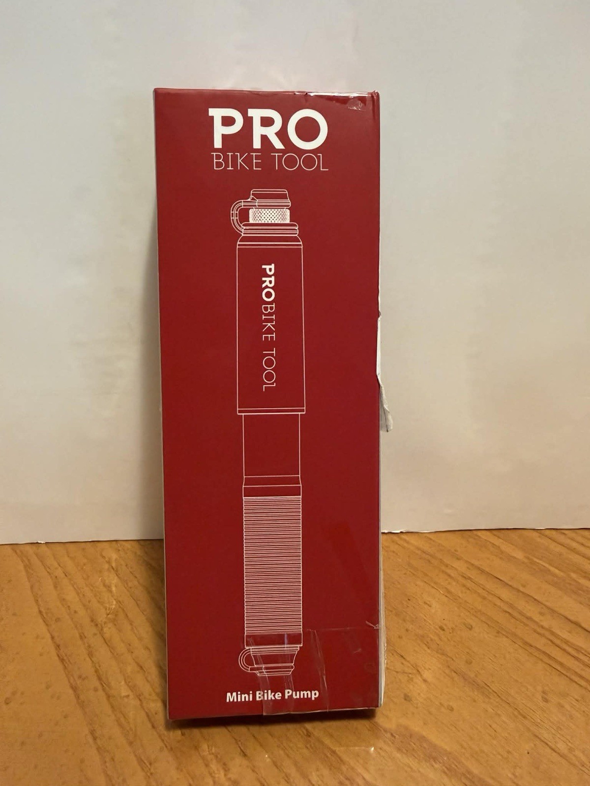 PRO BIKE TOOL Mini Bike Pump Classic Fits Presta & Schrader Valves up to 100 PSI