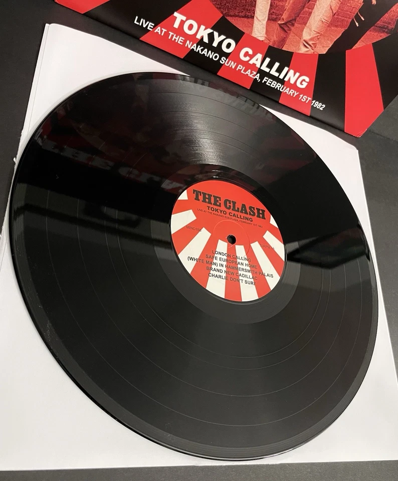 The Clash - Tokyo Calling: Live At The Nakano Sun Plaza, Feb. 1st 1982 LP - NM — 第 2/4 张图片
