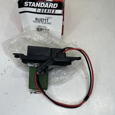 HVAC Blower Motor Resistor Front Standard Motor Prodcuts RU571T T-Series