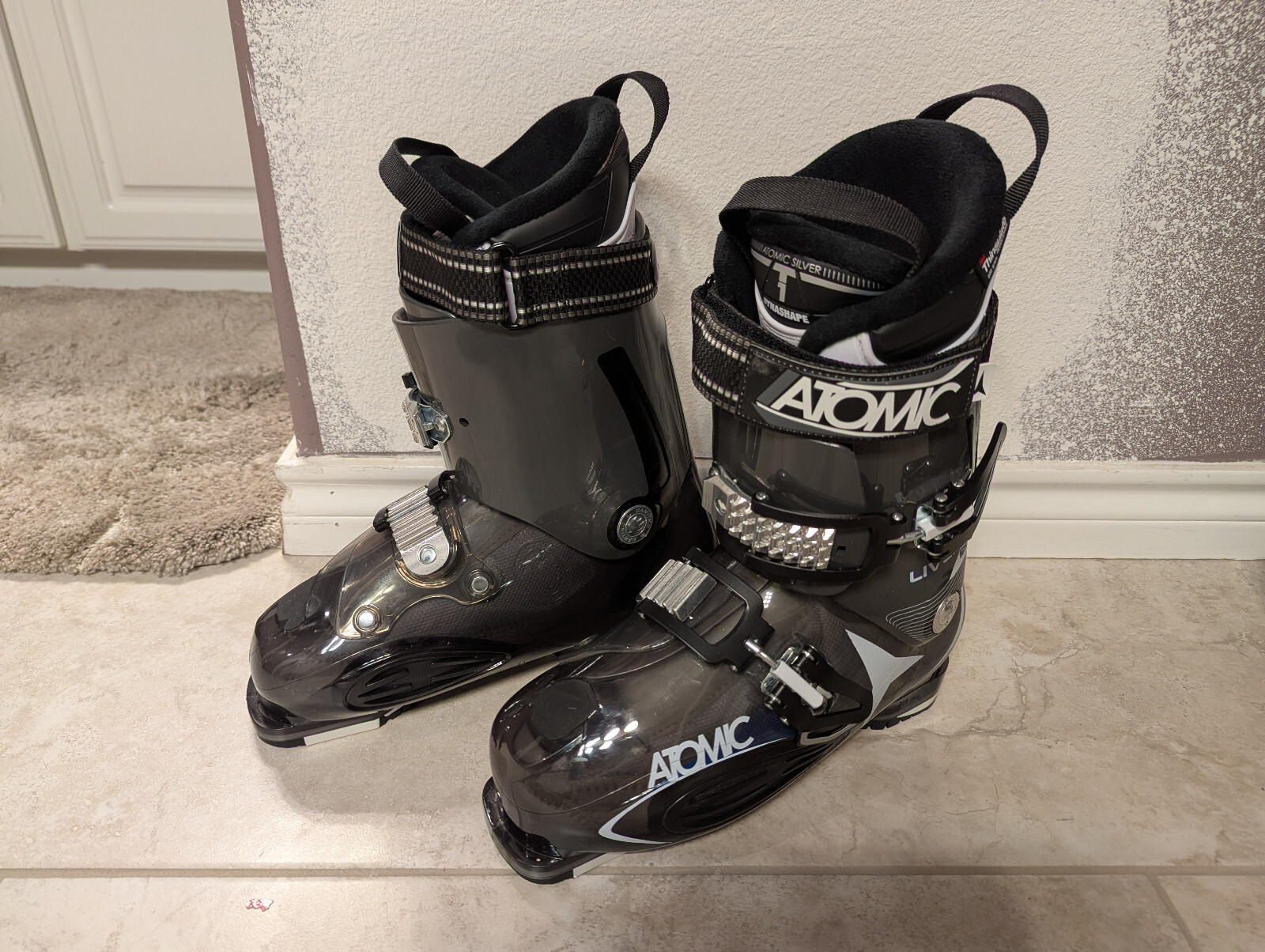 SALOMON Scarponi da sci alpino Atomic Livefit 90 grigi da uomo taglia 27 0 27 5