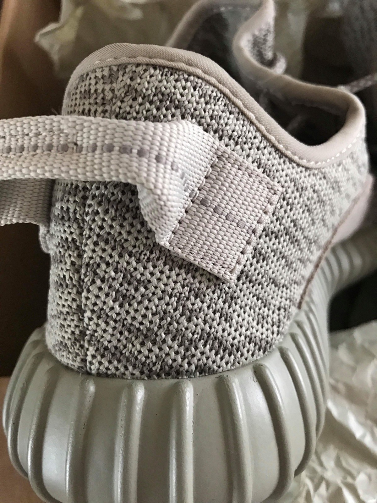 Pre Owned Authentic Adidas Yeezy Boost V1 350 MOONROCK UK 9 AQ2660 image 7