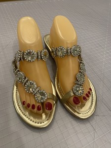 VINCE CAMUTO Lovely Gold Jeweled Rhinestones Thong Wedge Sandals Size 8.5B. 38.5 | eBay