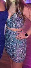 Homecoming Short Dress SHERRI HILL Silver/Light Blue Size 0, V-Neck Corset Back