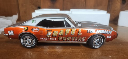 ExactDetail Replicas Tin Indian Pontiac Firebird 400 1:18 New L.E. Bill Knafel - Picture 10 of 11