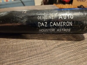 Daz Cameron Game Used Bat. Cracked