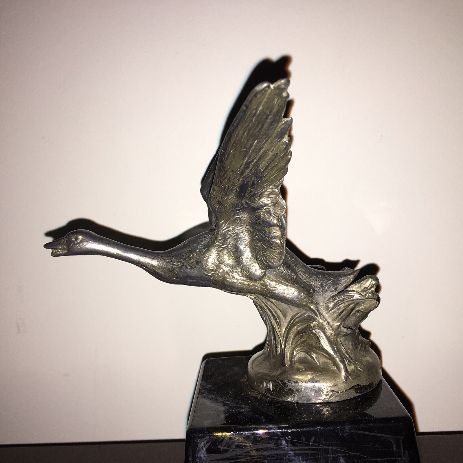 ORIGINAL 1923 WILLS ST CLAIR FLYING GOOSE BIRD CAR HOOD ORNAMENT MASCOT