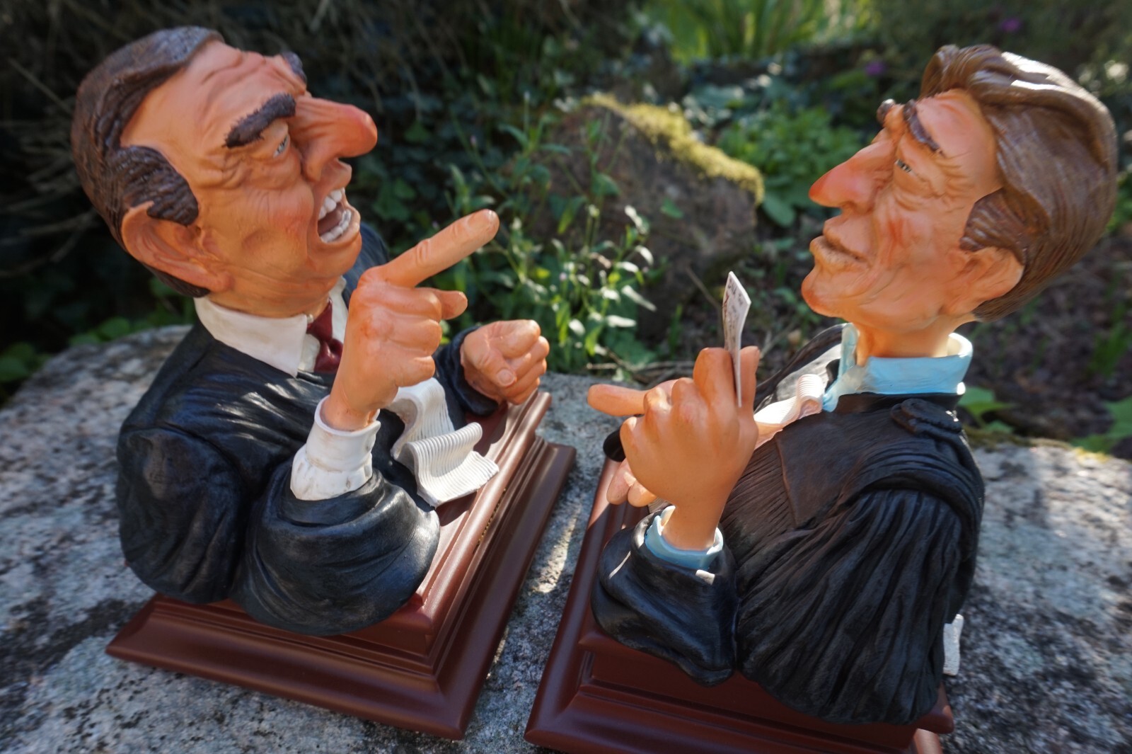 Statuette de procureur Forchino : sculpture en résine peinte à la main pour cabinet