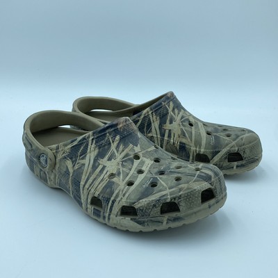 womens camouflage crocs