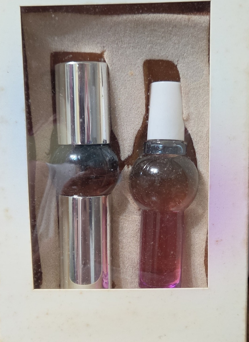 Estée Lauder Beyond Paradise Eau de Parfum Spray Refillable 2x0