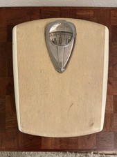 Vintage 50's Borg BATHROOM SCALE Working Glass Mid Century Art Deco Cream