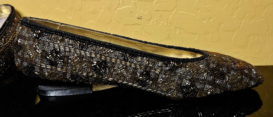 Mini Bombas Caparros Vintage Lentejuelas Cuentas Dorado Bronce Negro Plata Talla 7.5 B Foto 2 de 4