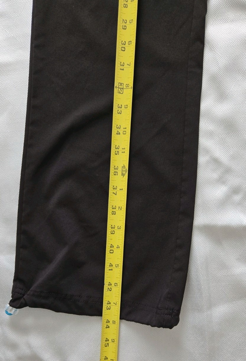 Urbane Performance Black Scrubset - image 17