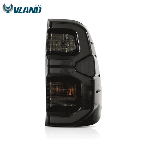 VLAND Smoked LED Tail Lights w/Startup Animation For 2015-2023 Toyota Hilux L+R - Bild 2 von 12